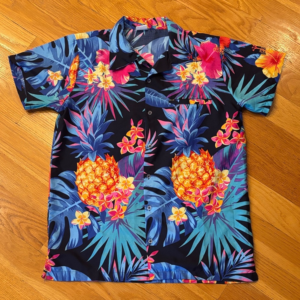 Tropical Hawaiian Shirt with Pineapple Print